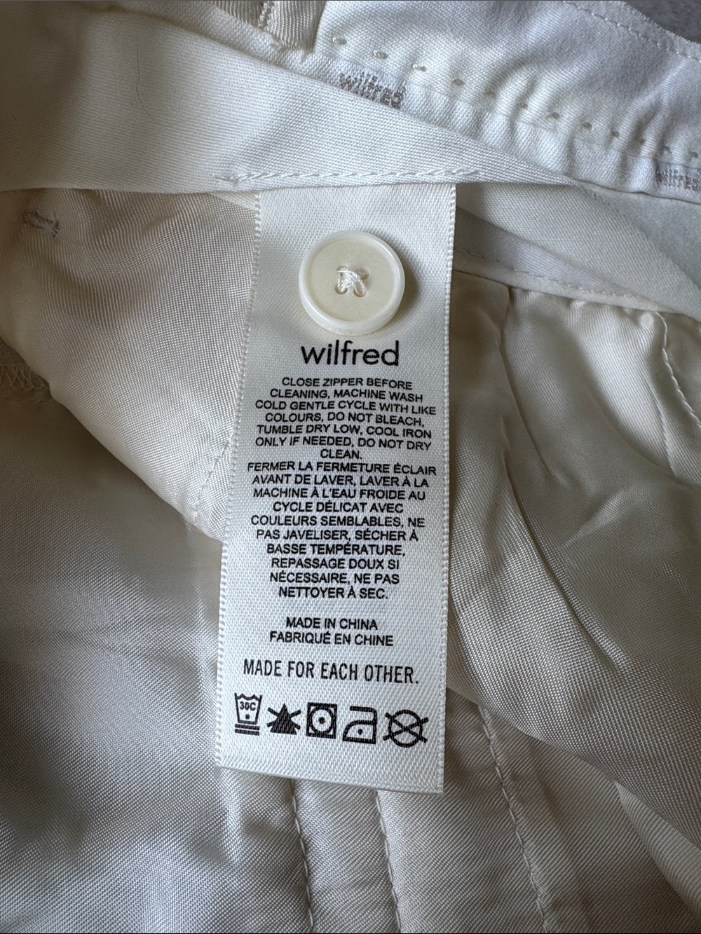 NWT Aritzia Wilfred The Effortless Shorts | Size 6 | Light Birch 🤍 - Picture 7 of 11